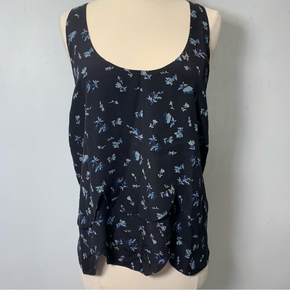 Joie %100 silk floral print sleeveless blouse scoop hem size L